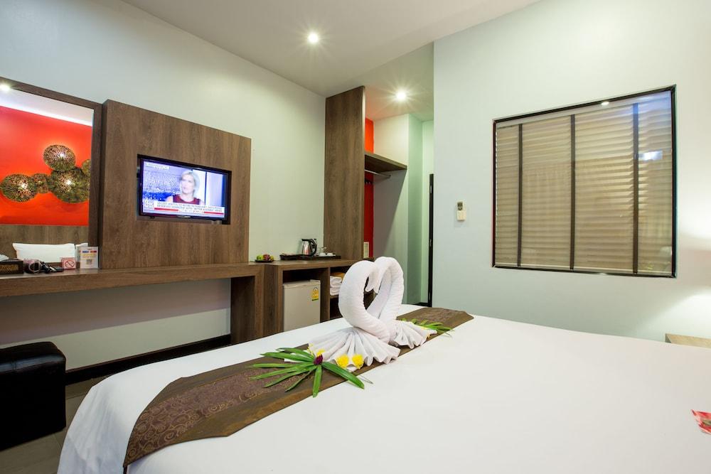 Youdee Hotel Patong - Formerly Meir Jarr Hotel Patong Luaran gambar